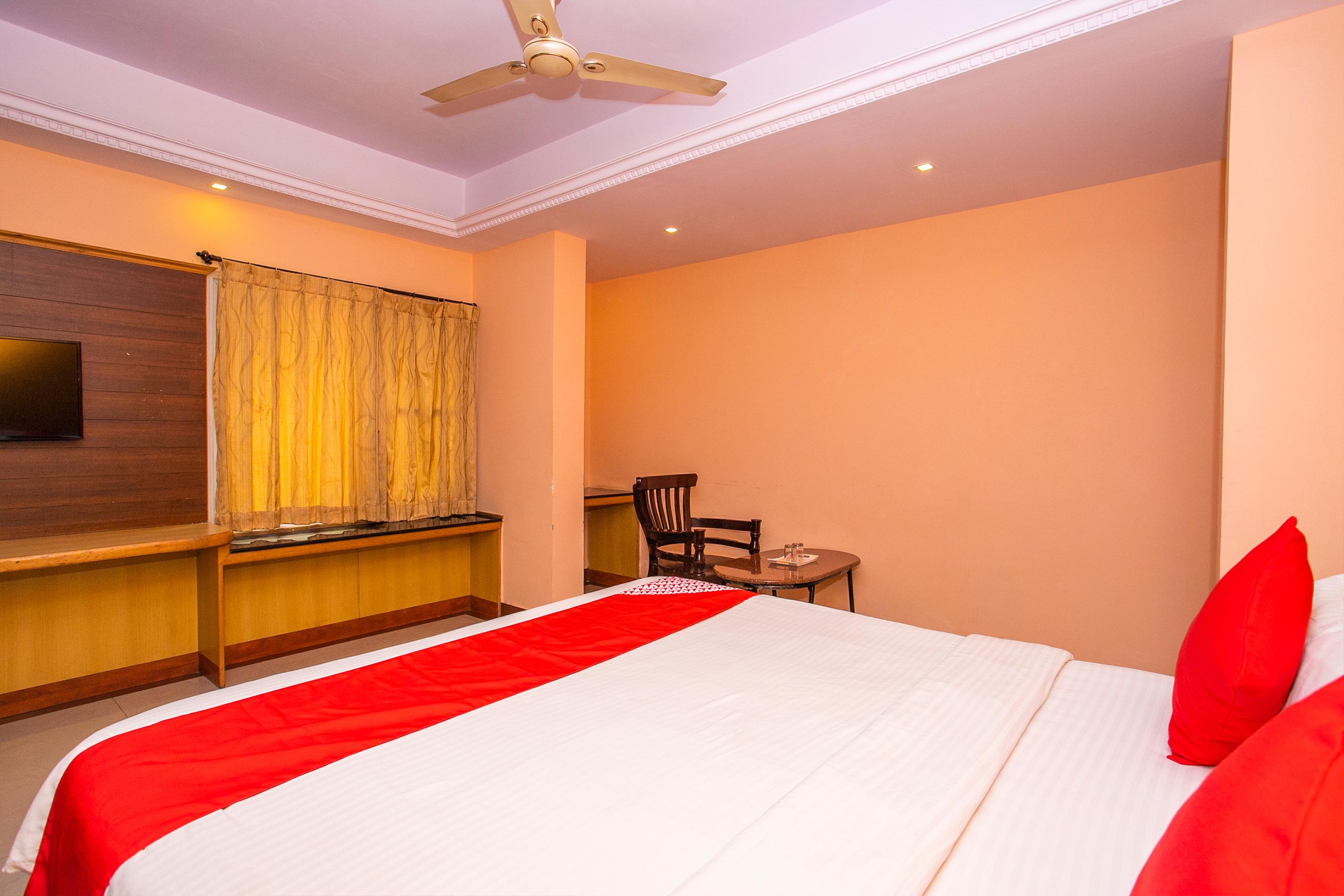 Oyo 331 Hotel Skanda Shelters Bangalore Ngoại thất bức ảnh