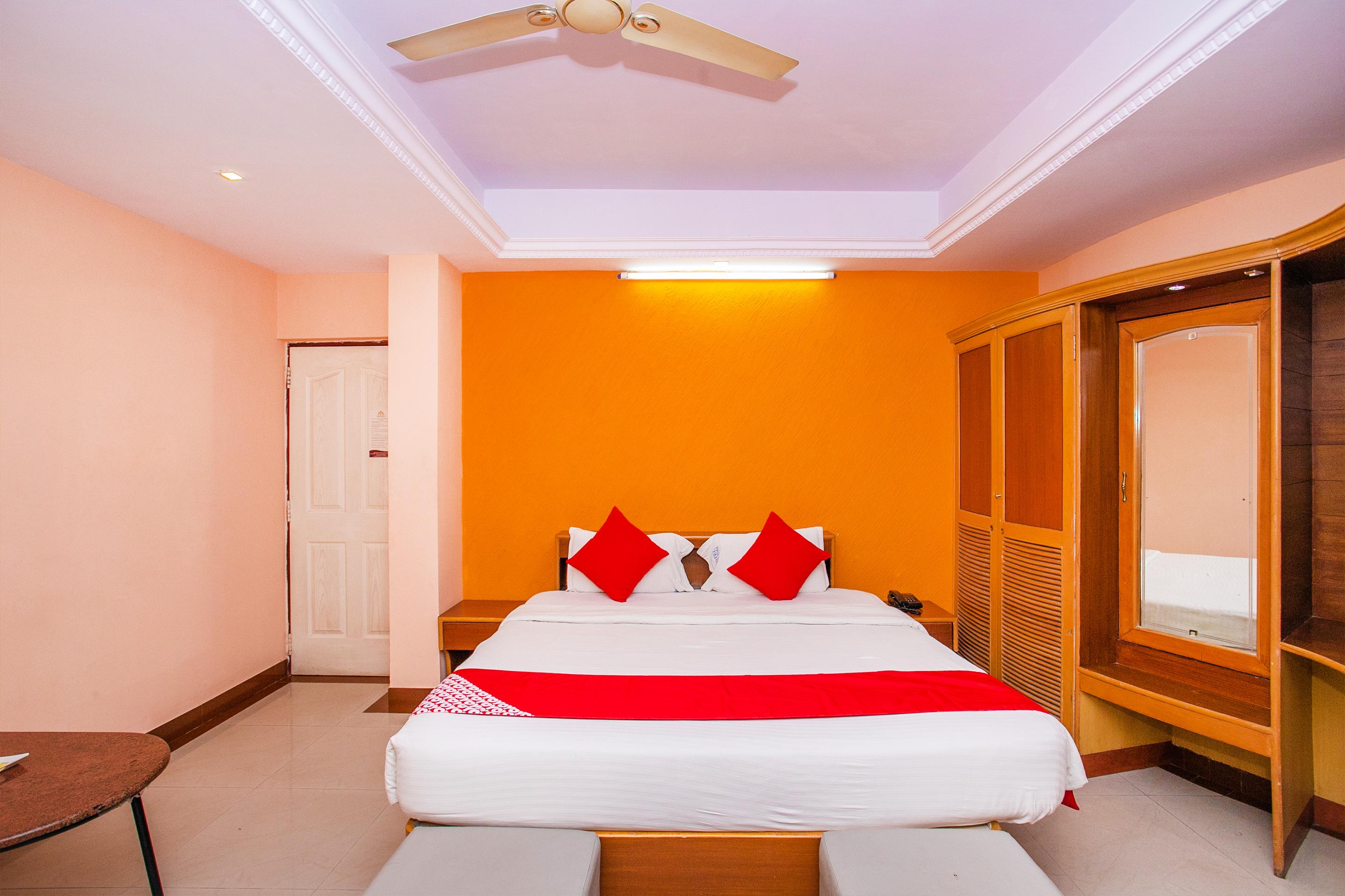 Oyo 331 Hotel Skanda Shelters Bangalore Ngoại thất bức ảnh