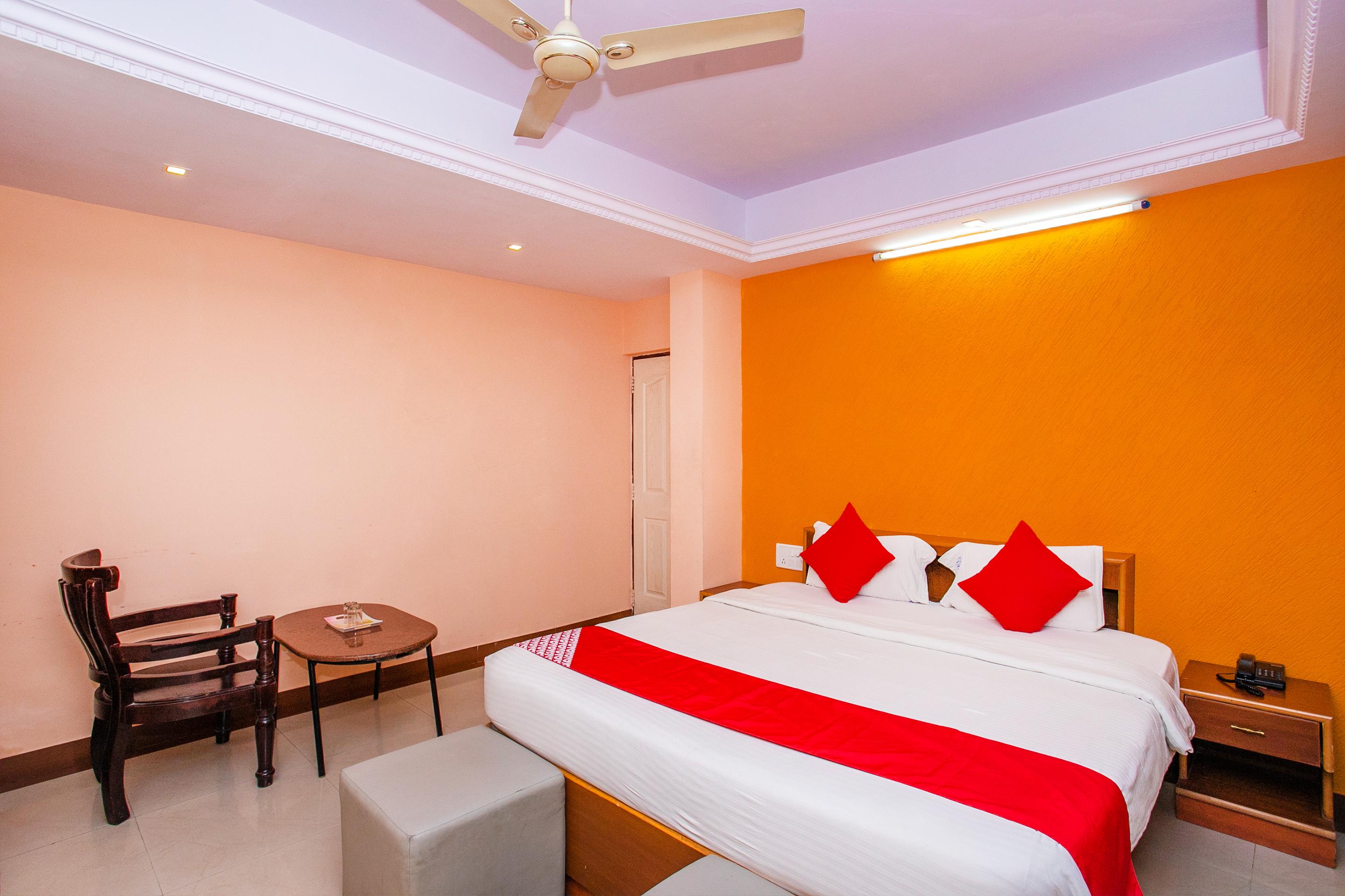 Oyo 331 Hotel Skanda Shelters Bangalore Ngoại thất bức ảnh