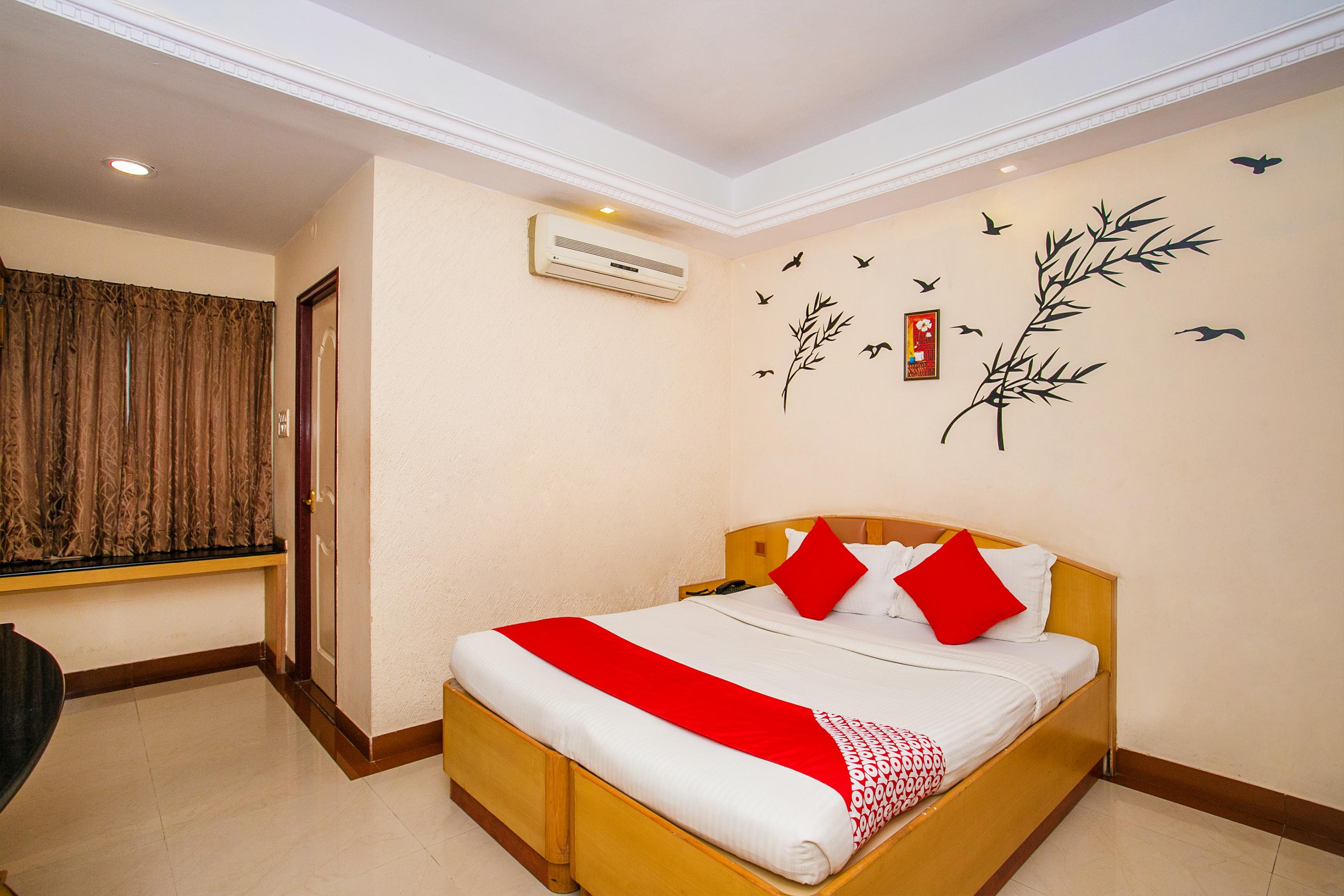 Oyo 331 Hotel Skanda Shelters Bangalore Ngoại thất bức ảnh