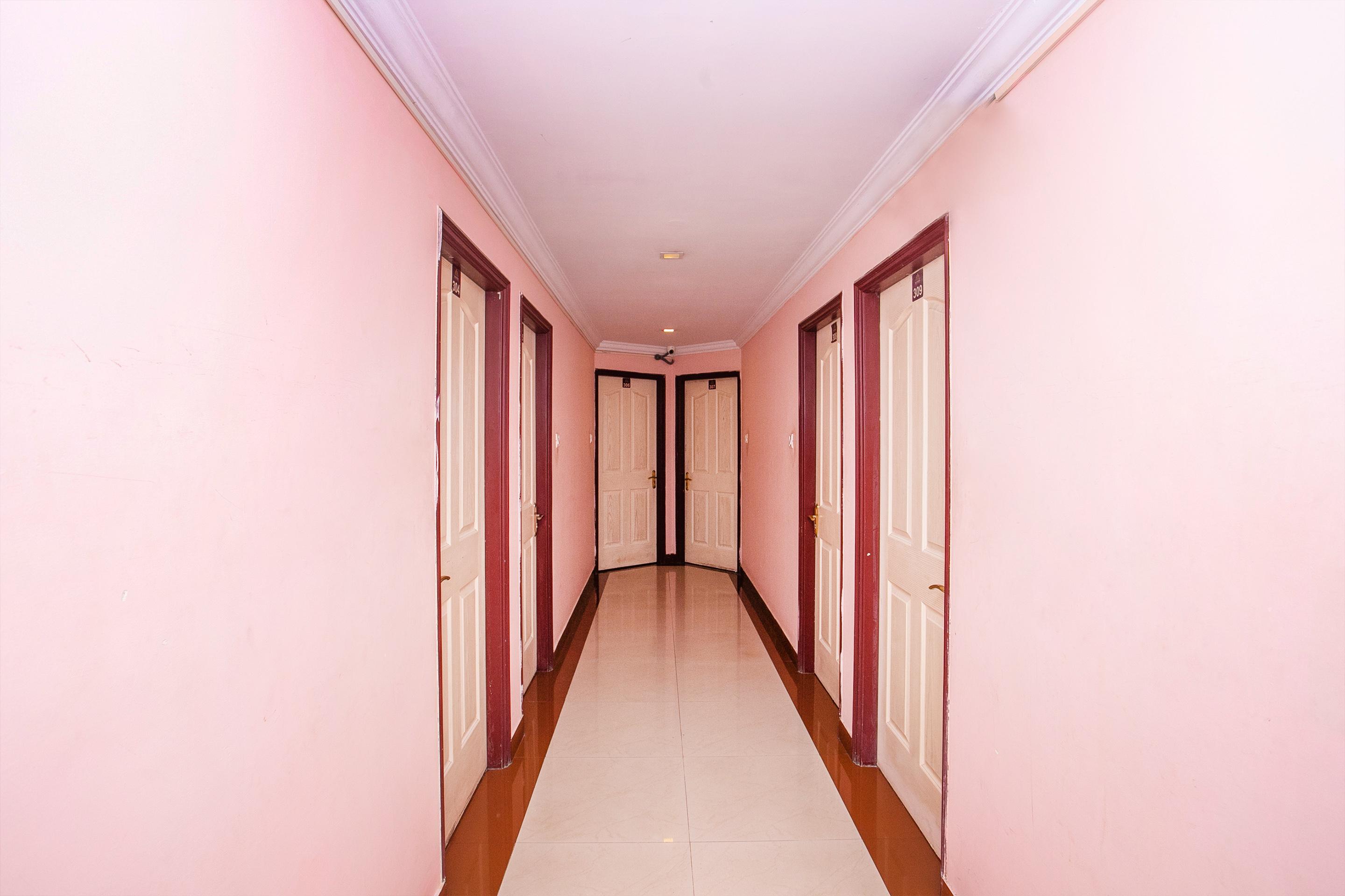 Oyo 331 Hotel Skanda Shelters Bangalore Ngoại thất bức ảnh
